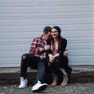 Meet your Posher, Ebony